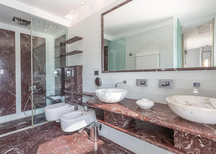 Vatican Exclusive Penthouse W Terrace And Parking Apartment Rom